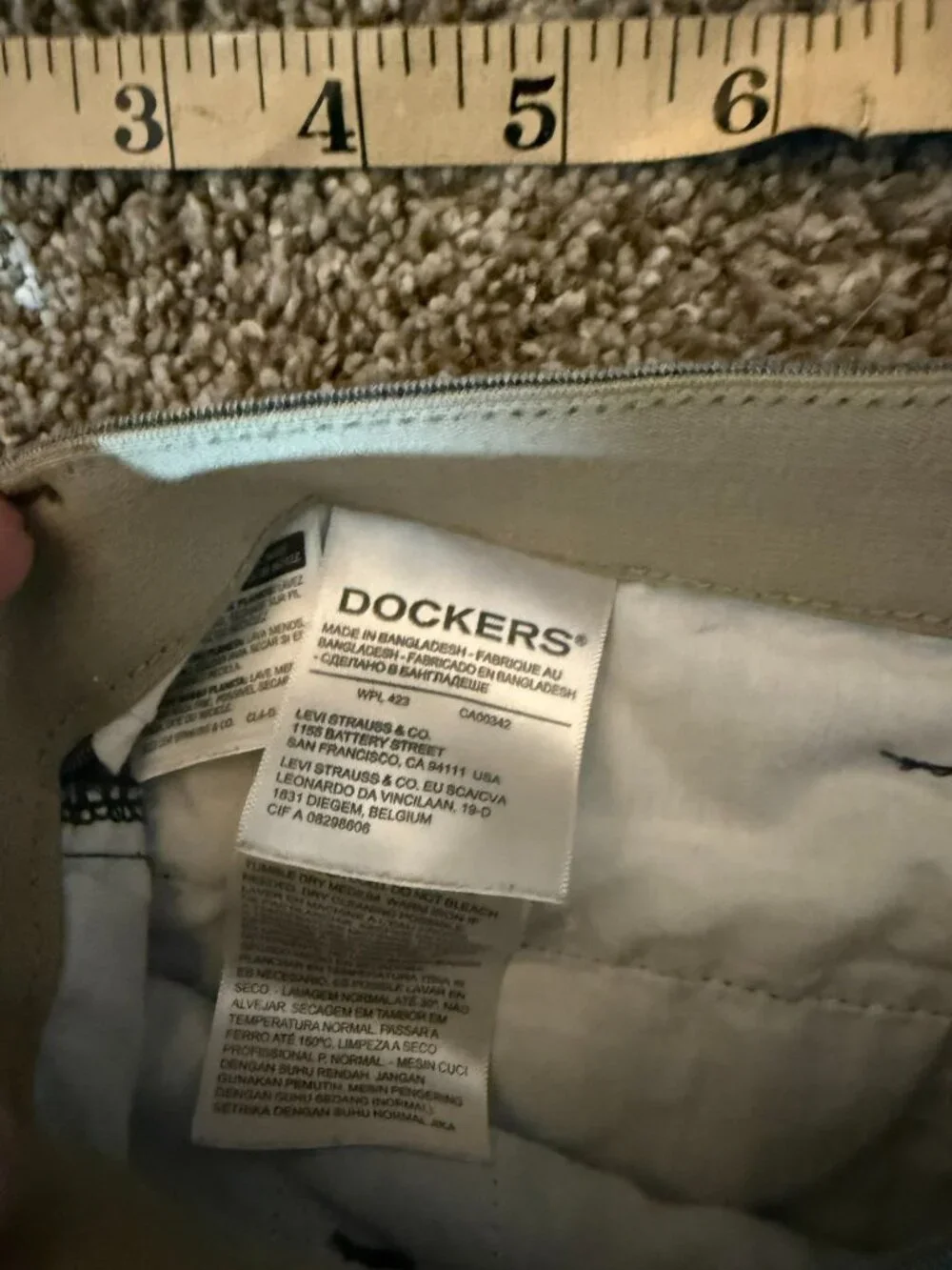 Dockers brand line